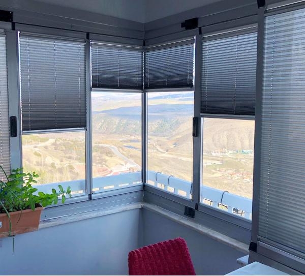 Katlan�r Cam Balkon